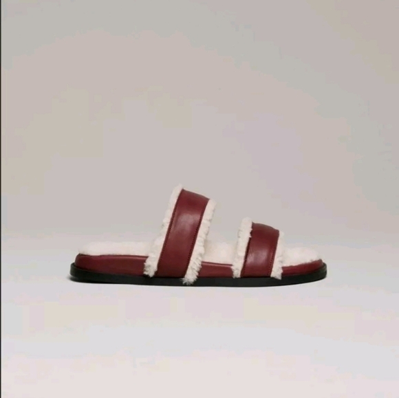 M. Gemi New The Aida Fur Strappy Sandals Red Size 8 Women’s RARE - Picture 2 of 8